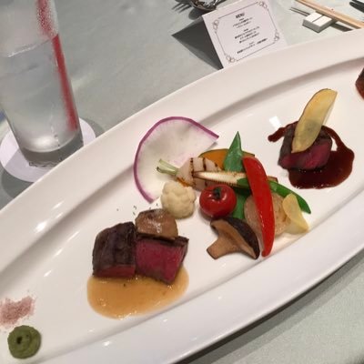 saka_Tanka's profile picture. 時々呟きます。