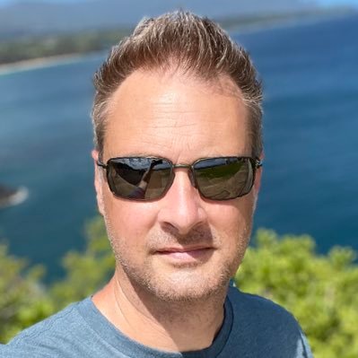 COO and co-founder at CompareNetworks from Santa Cruz, CA.