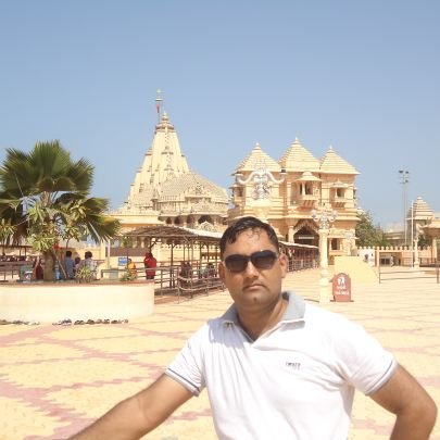 मुख पर सियाराम दिल मे हिन्दुस्तान रखता हूँ, हर हर महादेव