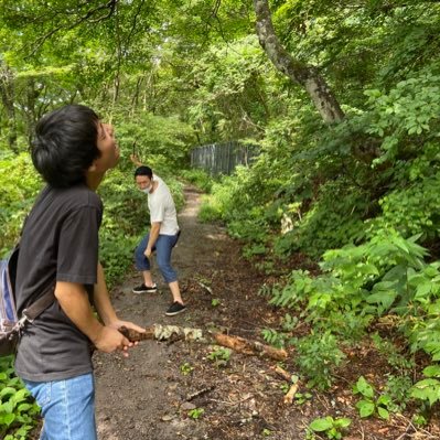 29ちゃい、会社員、ちいかわのうさぎが好き 自然と動物が好き。 にじさんじ 黛灰さんが好き。 筋トレが趣味、アフリカウシガエル2匹、ベルツノガエル×3セイブシシバナヘビ、カルフォルニアキングスネーク、ブラッドパイソン×2、ボールパイソンブルーアイリューシ、アルバーティスパイソンキミカブラック、マタマタ飼育中🐍