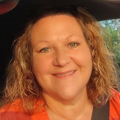 kjswilson's profile picture. Wife, mother of 4, daughter, sister, Paraprofessional, Artist