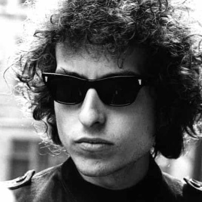 Revisiting Bob Dylan's back catalogue one album/bootleg/live record at a time. If you like my threads, why not buy me a coffee: https://t.co/EdOMOk0Waq