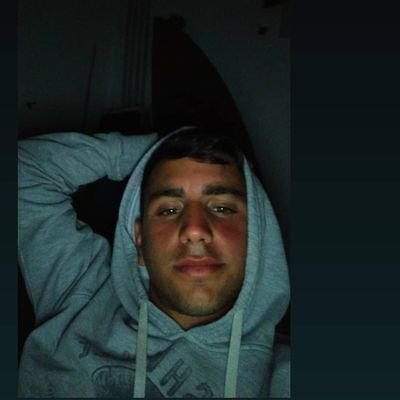 _santigonz's profile picture. 🎈