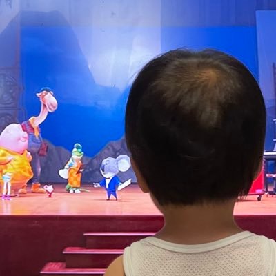 ４歳（年中）と１歳の男の子のママ☺︎ おうちえいご組。だいがくのひじょうきんこうしとか。