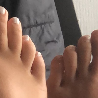 Hey! If you want to buy foot picture / feet pictures, you can message me. Swish or paypal. you can also tell what to wear on our feet/ Hej! Vill du köpa fötter?