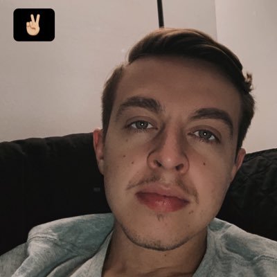 _L1C4_'s profile picture. ~~ 🇵🇷Puertorriqueño y 🇺🇸americano #LakerNation #CardsNation #Yankees ~~vete a la mierda