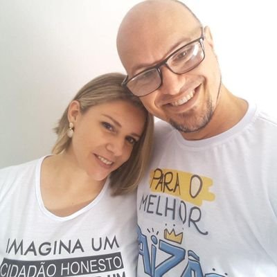 Casada, mãe de dois meninos lindos, apaixonada pela família que Deus me presenteou ... e 100%brasil🇧🇷🇧🇷🇧🇷🇧🇷100%Bolsonaro💚💚💚💚