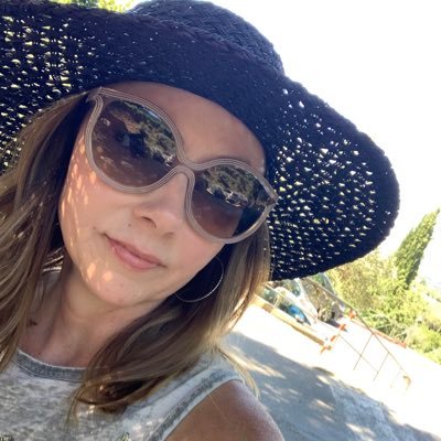 trishbon4's profile picture. 