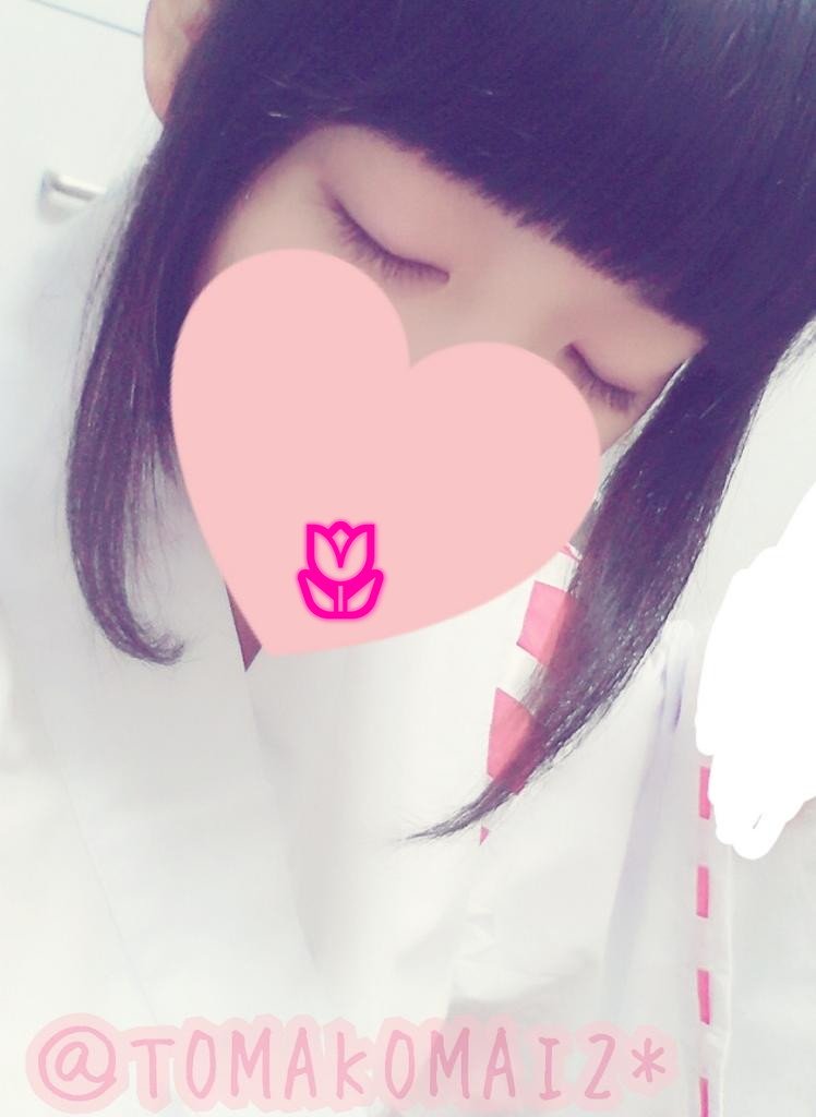 SurreyVerna's profile picture. 大学2年生🤣年上男子とつながりたい👒恥ずかしいハ○撮りとか観れるアプリ→https://t.co/Kq6E0GihGm