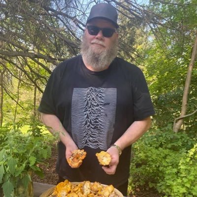 TheDrude's profile picture. ...online veteran, having worked in the industry before it was an industry!