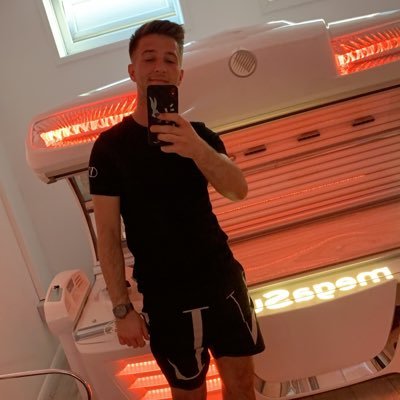 razzaplayzz's profile picture. twitch affiliated https://t.co/j2OMeA5noE