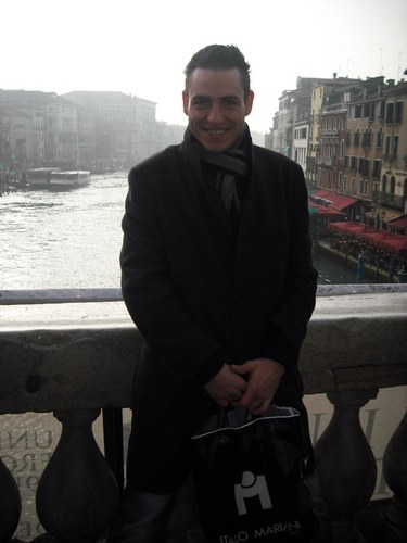 meliveda's profile picture. 