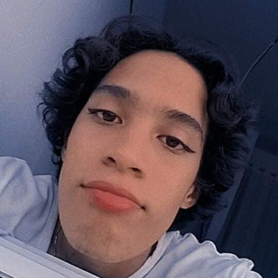 Juliofl38936753's profile picture. 