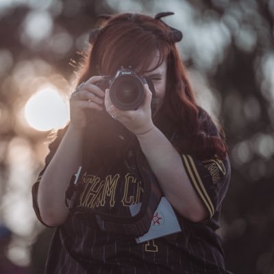 published photographer | artist | cosplay | now booking 💌