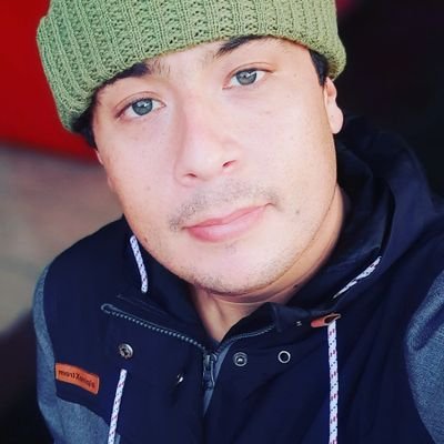 ☤TENS y Voluntario de @Bombaprat 💚
Apoya mi PYME @codigo_l4
Sigue mis vlog en Tiktok e Instagram
📸 CperezSotelo