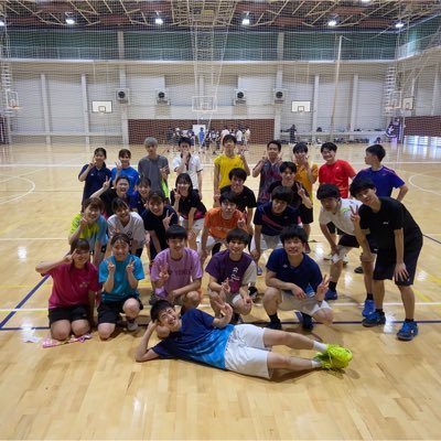 学習院大学輔仁会バドミントン部の公式アカウントです🏸 関東学生バドミントンリーグ 男子4部 女子4部所属 見学や練習試合の連絡、質問等ございましたらリプライもしくはDMでお願いします❕インスタのフォローもよろしくお願いします☺️