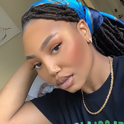 _dreshia's profile picture. st.pete🌴