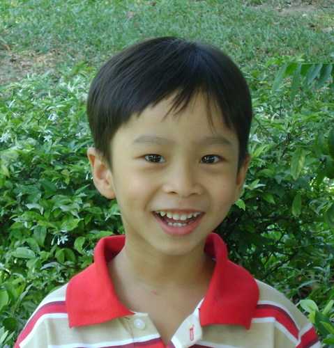 PAPHAN52's profile picture. 