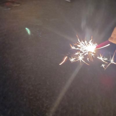 qP1aWIZIiJucq6I's profile picture. 