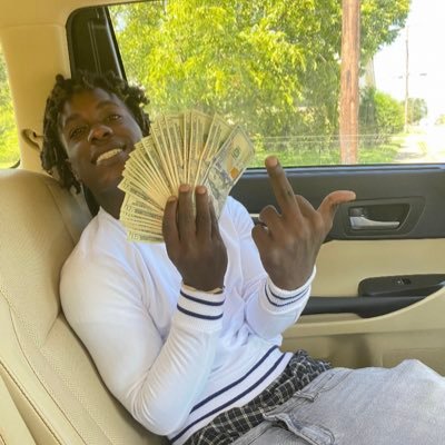 stackitup1k1's profile picture. 