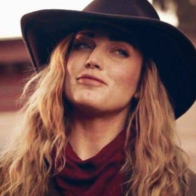 •✨22⚡sʜᴇ/ʜᴇʀ🏳️🌈 🇬🇧🇪🇸ʟᴀɴɢᴜᴀɢᴇs sᴛᴜᴅᴇɴᴛ • AMALA🖤💙 • ☉♒︎ • ↑♋︎ • ☽♐︎ •