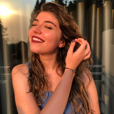 caglaayydin's profile picture. Çapa 169 | BVU-Diş hekimliği