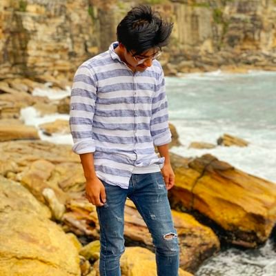 SumanCh40608841's profile picture. Front-End Developer