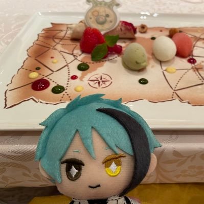 アニメ、ゲーム、漫画♡幅広く好きです！ツイステ🗝ジェイド先輩と推し寮はハーツ♯(*´꒳`*)