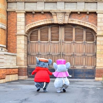 お取引用垢。FF数が少なくご不安もあるかと思いますが、最後まで責任を持って対応させて頂きます。🎧🎸中心に西が好きです。最近はWBも好き(蘇枋.桐生/級長副長トリオ)25↑