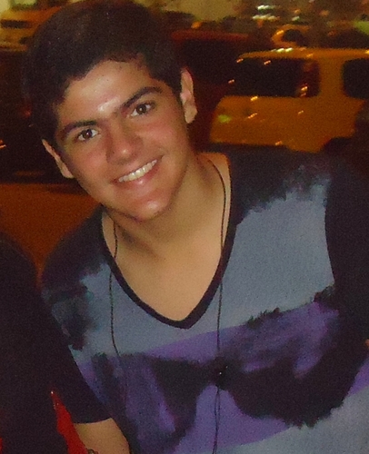 Sigam-me os bons, os maus e principalmente as solteiras.