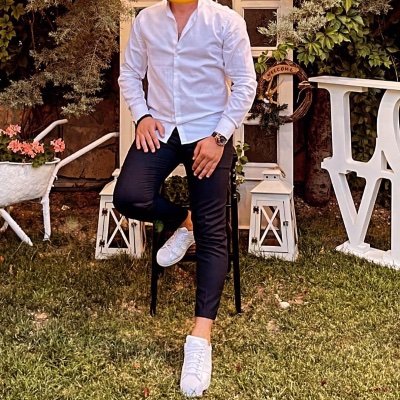 TOLGA34421's profile picture. KAFASI DİK KENDİNİ BEYENMİŞ OLANLAR Bİ ADIM ÖTEDE DURSUN GİZLİLİK  GÜVEN  SAMİMİYET ÖNCELİKLE 😁✈️✈️   🔞💯🇹🇷🇬🇧🇧🇫  NOT YEDEK HESABIM