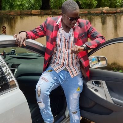 SadsonTraore's profile picture. #Bitcoin,l'avenir appartient à ceux qui savent saisir les opportunités, investisseur chevronné,ma passion c'est la lecture et la découverte du monde