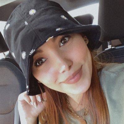 vannysmile's profile picture. 