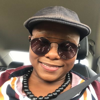 MozzeMkgotlis's profile picture. 