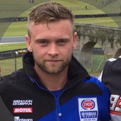 jamespaddy94's profile picture. 31 Reading FC & Motorcycles.