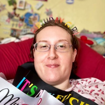 34, bedbound with hEDS/vEDS etc, ill for 23 years. I know I’m blessed to still be alive! Bedbound is still earthbound 🛌 #FayesBaes ❤️ Multiple Sepsis survivor.