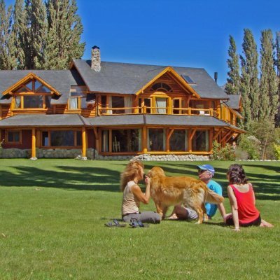 #Ecolodge en Bariloche🇦🇷. Trekking, yoga y cabalgatas. Bosques, lago, montañas y toda la calidez del Sur. Abiertos todo el año! 👉https://t.co/87R4Utltoj