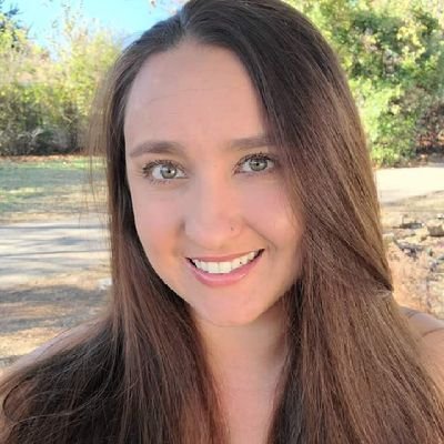 SEspeculta's profile picture. just be kind to everyone 😊