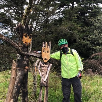 mffffb3's profile picture. Normalmente equivocado