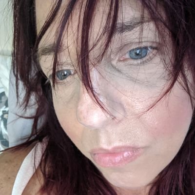 robinski1261's profile picture. 