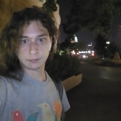 observational cosmologist @_IFAE | formerly at Northeastern University and Carnegie Mellon University | he/him