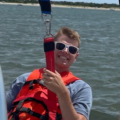 therealbeanloaf's profile picture. I do the stream move and also the YouTube move, I also enjoy bean