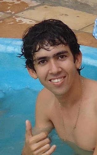 Estudante Universitário de Ciências Contábeis.