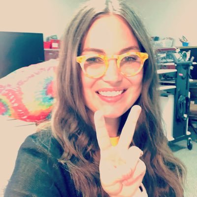 Mrs_Merritt3's profile picture. 23-24 Librarian @Bromleyhawks, Texas State Teacher Fellow Cohort 23, Seesaw Certified Educator, Penpal Schools Ambassador, Google Certified Level 1 Educator