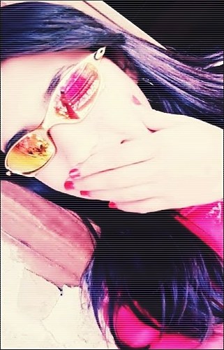 ՖՖՖՖՖՖ  vive falano da vida pensano que vai me oprimir mais no fundo ta ligado,, que minha fama vai subir  * ՖՖՖՖՖՖ