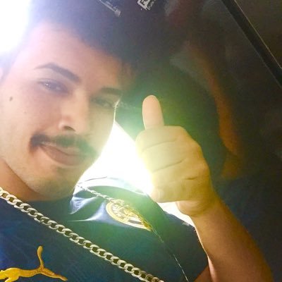 Eu quero ser maior do que essas muralhas que eles construíram ao meu redor”
