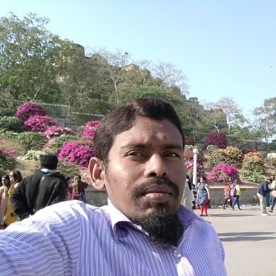 वतन से मोहब्बत करो क्योकि वतन से मोहब्बत ईमान की दलील है।