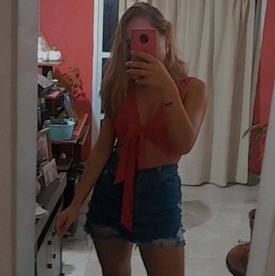 solspomerr's profile picture. 