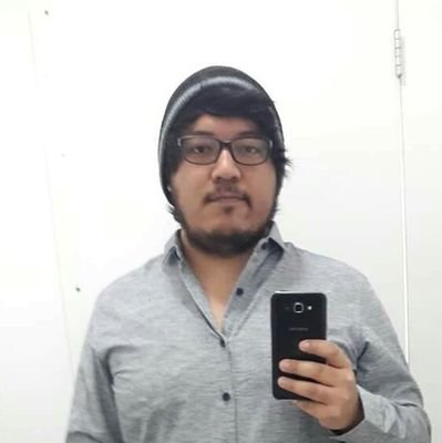 Un Geek quejumbroso.

Sólo doy mi opinión, con toque de broma.

Ugly but Lovable.