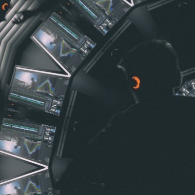 Citizen of the web. I work on bringing tech and humanity together.